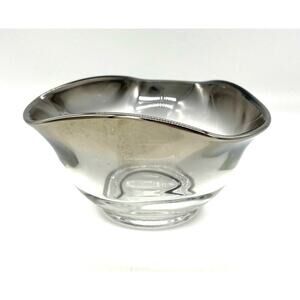 Vintage MCM Dorothy Thorpe Set of 2 Silver Fade Folded Edge Glass Bowls 5" x 3"